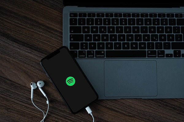 Spotify dice que dejar谩 de funcionar en Uruguay de aprobarse un cambio legal que refuerza derechos de autor - Revista PLUS