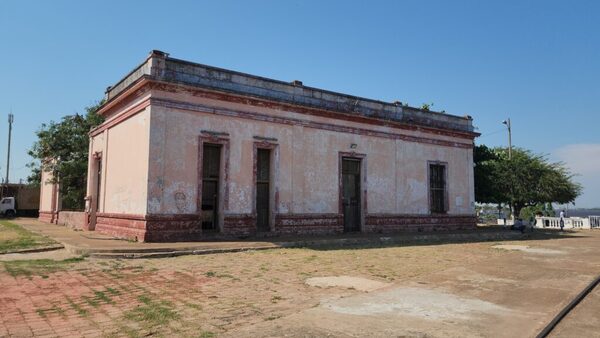 Pretenden recuperar emblemático y olvidado puerto viejo de Concepción