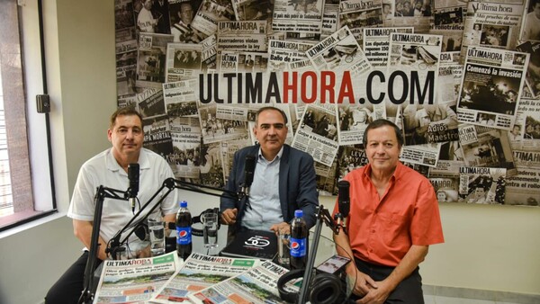 Trayectoria e historia de ÚH fueron temas de charla virtual