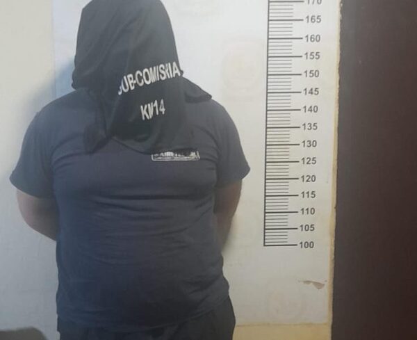 Violento casi mata a su pareja