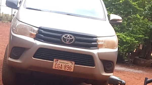 Delincuentes fingen ser personal policial para robar una camioneta en Tomás Romero Pereira