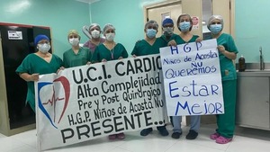 Médicos del Pediátrico se movilizan por equiparación salarial