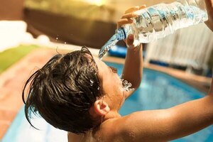 Sol, calor y deshidratación: qué hacer para sobrellevar los días de intenso calor - Gastronomía - ABC Color