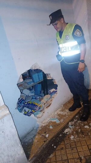 Inseguridad: abren boquete para intentar robar local en pleno centro de Asunción - Policiales - ABC Color