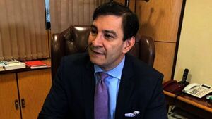 Ovelar cree que amerita un mea culpa del Congreso en caso de ocupación vip y cubre a Bachi