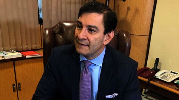 Ovelar cree que amerita un mea culpa del Congreso en caso de ocupación vip y cubre a Bachi
