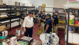 Diario HOY | Incautan productos de contrabando en el mercado de Concepción y alrededores