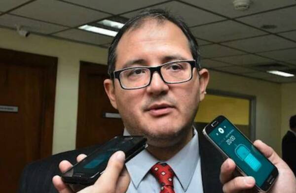 ¿Se delataron solos? “Filtraciones” hacen pensar que se usan instituciones “para fines políticos”