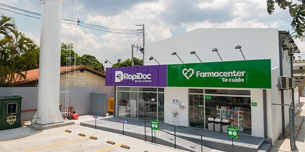 Farmacenter y RapiDoc ofrecen 200 consultas ginecológicas gratuitas