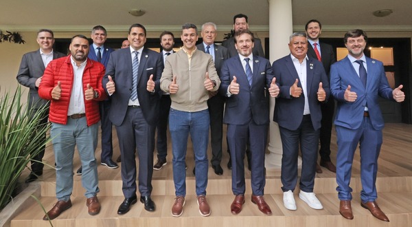 Anuncian que Paraguay albergará uno de los partidos inaugurales del Mundial 2030 - MarketData