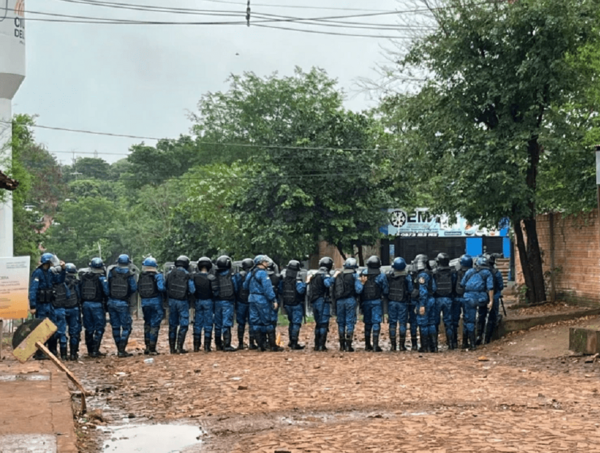 Desalojo en CDE: finca es de la municipalidad y los propietarios son los ocupantes, dice intendente · Radio Monumental 1080 AM