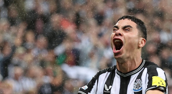 ¡Primer gol de Almirón en la Champions League con el Newcastle! - trece