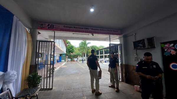 Denuncian amenaza a Director y Docentes de Colegio en Asunción - Noticiero Paraguay
