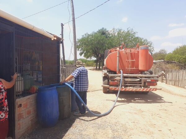 Ya distribuyeron más de 3 millones de litros de agua para enfrentar sequía en el Chaco - ADN Digital