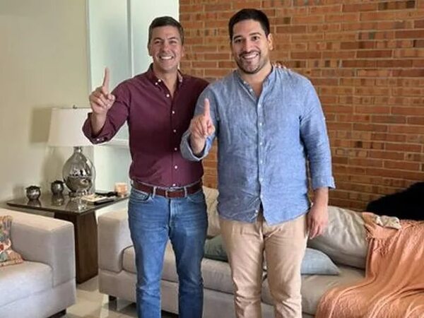 Espínola se burla de cartistas porque le “queman” a Peña - Política - ABC Color