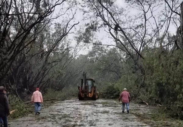 Temporal causó estragos en el Túnel Verde y en zona urbana de Santa Rita