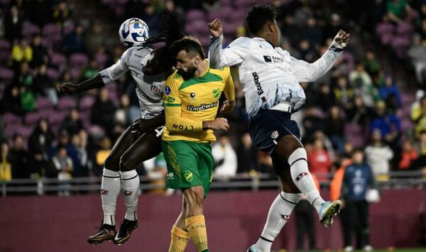 Liga de Quito, comandado por el exDt de Cerro Luís Zubeldía, clasificó a la final de la Sudamericana