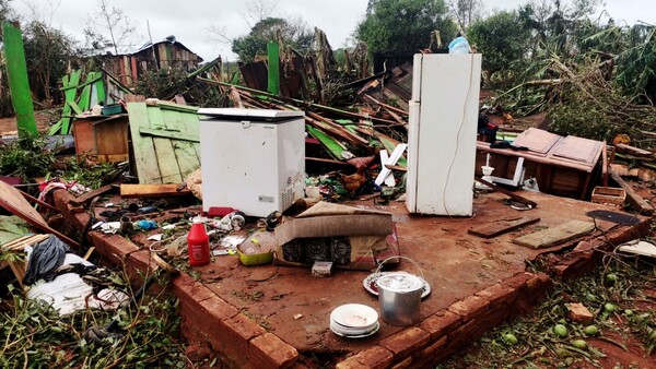 Un muerto y cuantiosos daños deja furioso temporal que azotó al país
