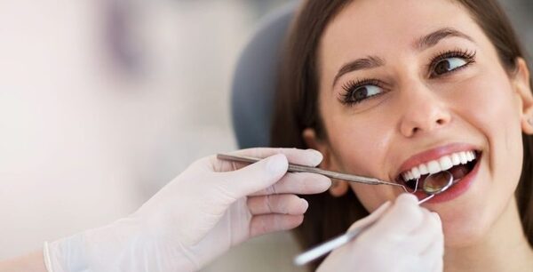 Preparan jornada de promoción y prevención de salud bucodental frente al Ministerio de Salud