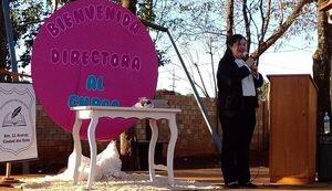 Denuncian a directora de colegio por arbitraria