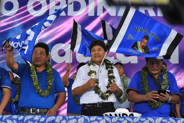 Bolivia: el gobernante MAS nombró a Evo Morales como "candidato único" para 2025 - ADN Digital