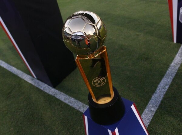 No se prevé ensanchar la Liga paraguaya por los próximos 4 años - Radio Imperio 106.7 FM