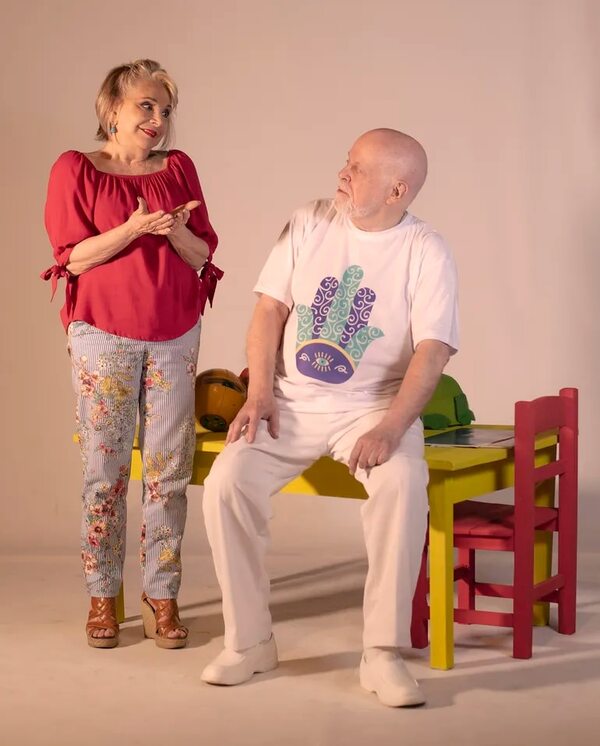 “Ay Dios Mío” y “Somos instantes” renuevan la cartelera teatral - Cultura - ABC Color