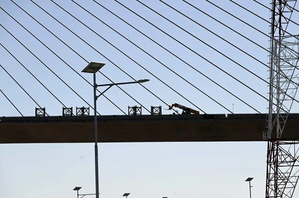 Puente “Héroes del Chaco”: meta es habilitar tránsito antes de fin de año, pero faltan recursos - Nacionales - ABC Color