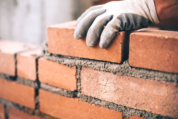 Deuda del Estado con constructoras generó la pérdida de 20.000 empleos y gremios urgen respuestas - MarketData