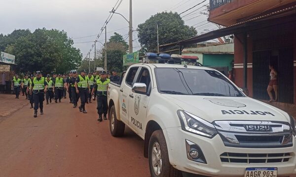 Diario HOY | El colmo: robaron pistola de una patrullera durante incidentado desalojo en CDE