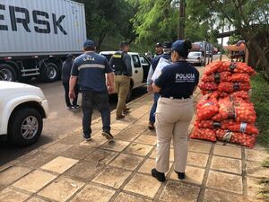 Decomisan cebollas de origen argentino en la feria municipal de Encarnación