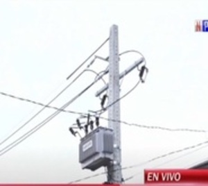 Más de 200 familias están sin luz en el Bañado Sur - Paraguay.com