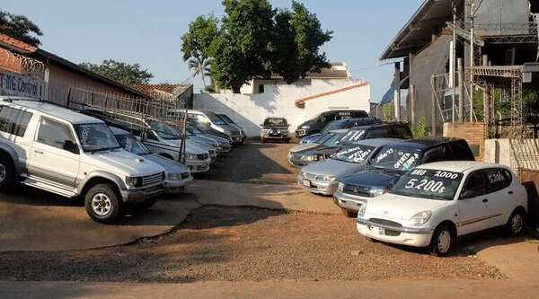 Solución no es traer autos usados, sino mejorar el transporte público, dice Opama - Nacionales - ABC Color