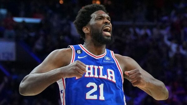 Versus / Joel Embiid, vigente MVP de la NBA, eligió a Estados Unidos para disputar París 2024