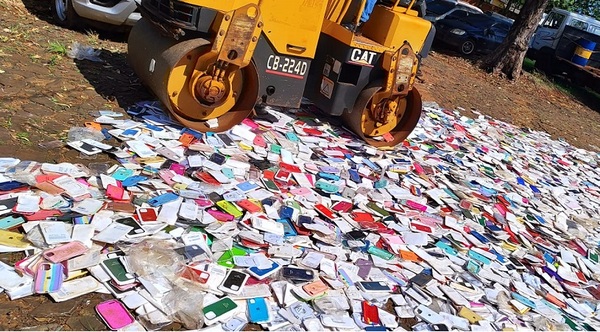 Destruyen importante lote de productos falsificados por disposición judicial