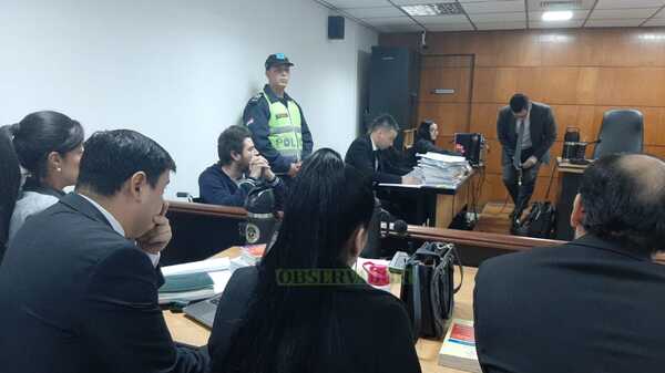 “Escuché el cerrojo de un arma y ví que tenía una pistola”