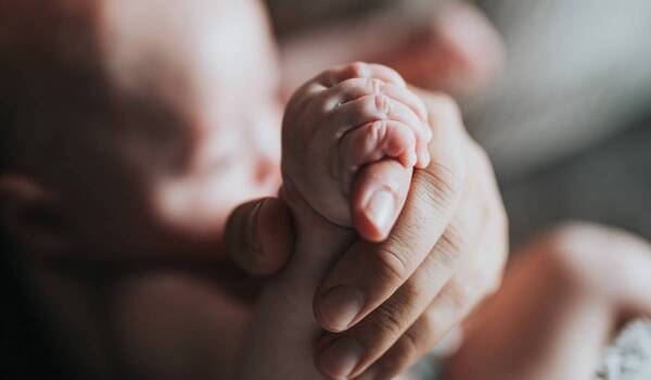 Diario HOY | Reposos por maternidad: trabajadoras no cobran si empresas no cumplen