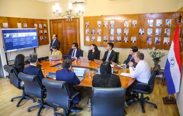 Reunión de Moody’s con gobierno paraguayo: Perspectivas económicas, políticas y reformas, entre los temas abordados - MarketData