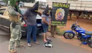 Traficantes de cocaína brasileños fueron interceptados en la vía pública de Pedro Juan Caballero - Oasis FM 94.3