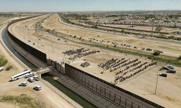 Diario HOY | Biden ampliará muro en frontera con México para frenar migrantes