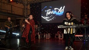 Sonidos nacionales ambientaron la celebración de los 50 años de ÚH