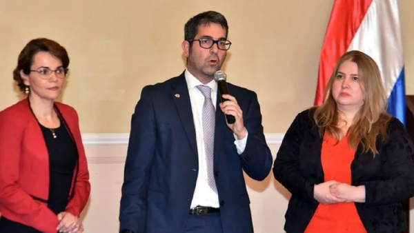 Un expresidente paraguayo estaría salpicado en el caso Pecci, según medio colombiano - Noticiero Paraguay