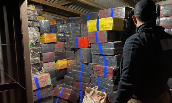 Más de 9 toneladas de marihuana y tres detenidos durante operativos en Caaguazú