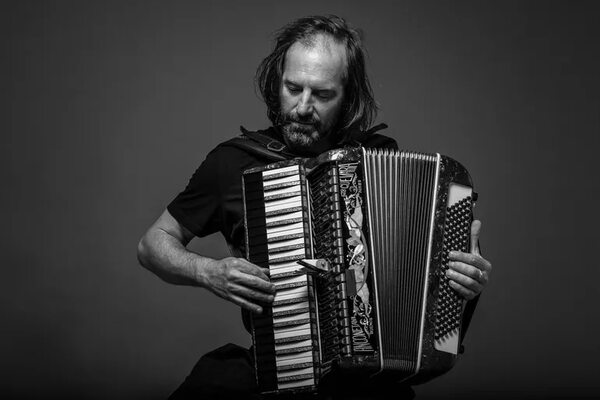 Hoy comienza la fiesta del arpa en el Teatro Municipal - Música - ABC Color