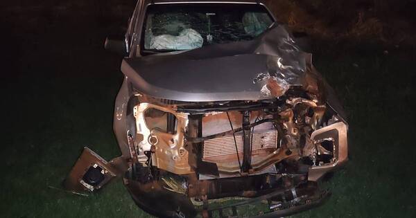 La Nación / Dejó dos muertos choque a moto por presunto alcoholizado