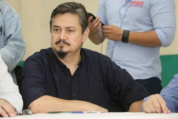 Ocupación vip: Fernando Camacho renuncia a sus tierras en Villa Hayes