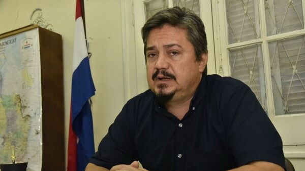 Fernando Camacho renuncia a sus tierras en Villa Hayes que había ocupado ilegalmente - El Independiente