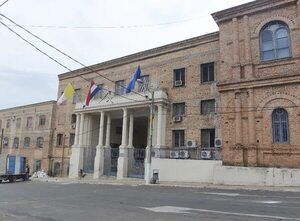 Estudiantes de la UC denuncian constante inseguridad y realizarán asamblea  - Crónicas Ciudadanas - ABC Color