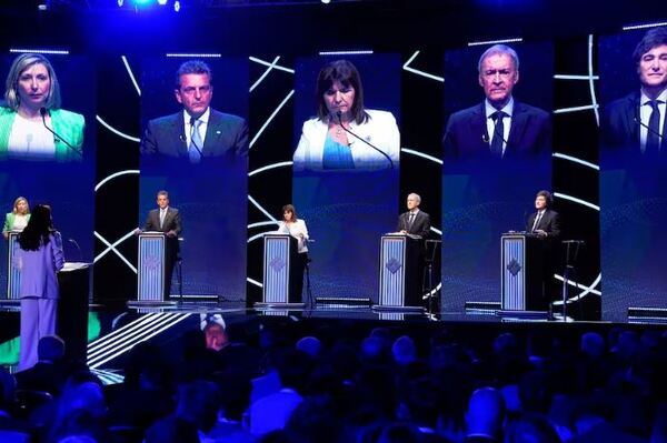 Según una encuesta, el 92% de los argentinos no cambió su voto luego del primer debate presidencial - ADN Digital
