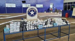 Compatriota cae con medicamentos abortivos y estimulantes sexuales